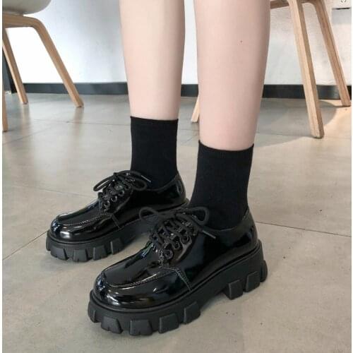 Chunky Sneakers Women Autumn Platform Shoes Bright Leather Height Increasing Casual Shoes Ladies Thick Bottom Shoes Zapato Mujer