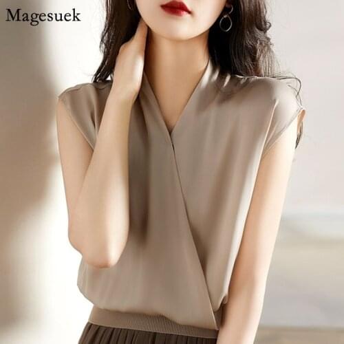 Summer Satin Silk Shirt Women Tops Elastic Sleeveless V-Neck Loose Woman Blouses Casual Fashion Office Lady Shirts Blusas 15399