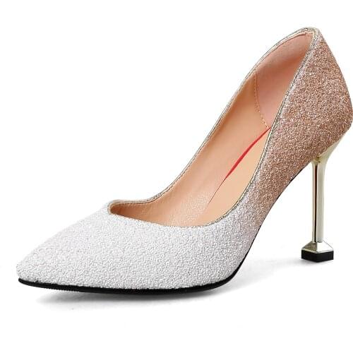 In the spring of 2018 the new sexy high-heeled cat with shallow mouth sequined shoes pointed bridal