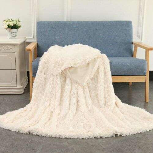 Cream Plush Super Soft Blankets Queen Size 200x230cm Sofa Bed Cover Furry Warm Throw Cozy Couch Blanket for Autum Winter