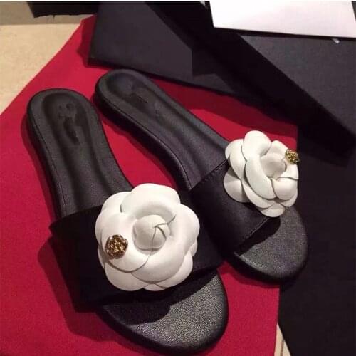 Luxury Brand Fashion Womens Flat Slides Big Flower Sandals Designers Shoes Women zapatos de mujer Outdoor Summer 2019 Slippers