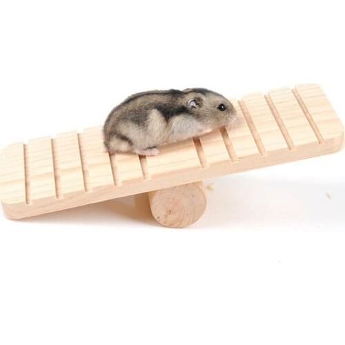 1pc Small Pet Seesaw Funny Hamster Seesaw Toy Hamster Wooden Chew Toy Rat Seesaw Non-Slip Sports Exercise Toy Bird Supplies
