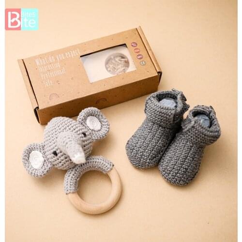 3pc/set Baby Rattle Toy Set Wooden Rodent Pendant Elephant Crochet Animals Mobile Rattle Infants Knitting Shoes For Newborn Gift