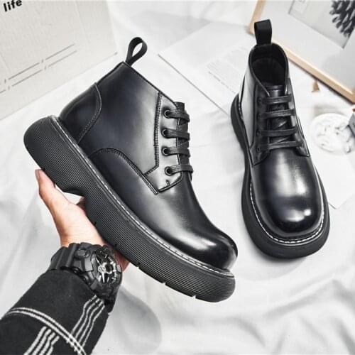 2022 Autumn Winter Luxury Big Round Toe Casual Men Boots Korean Leather Shoes Black British Ankle Boots Thick Bottom Motorcycle
