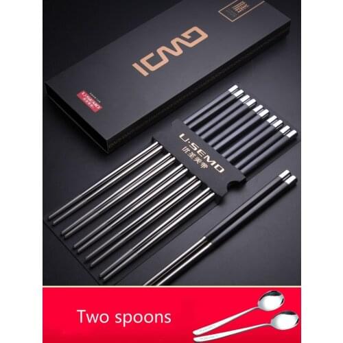 304 stainless steel chopsticks, alloy chopsticks, Japanese anti-skid chopsticks. Ten pairs of chopsticks with two spoons in a ba