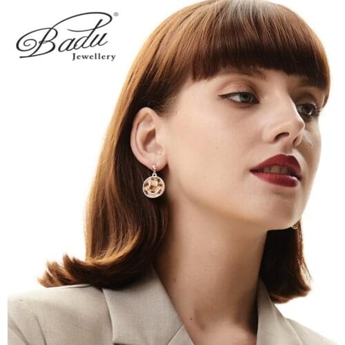 Badu Fashion Minimalism Happy Smile Leather Geometric Round Stud Earrings for Women Asymmetry Accessories Party Gift