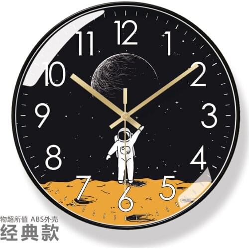2021 Round Creative Mute Wall Clock Modern Design Silent Astronaut Spaceman Clocks for Home Decoration Kitchen Living Room Decor
