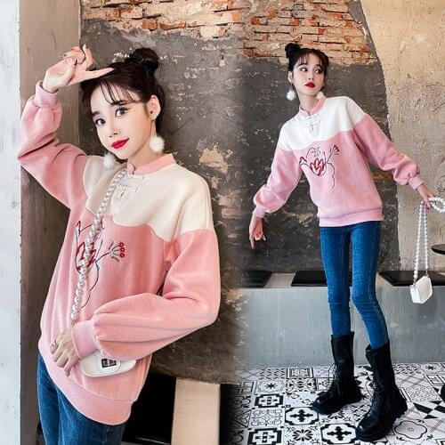 Vintage Embroidery Stand Collar Long Sleeve Sweatshirt Women Chinese Style Buckle Plus Size Loose Female Sweater Pullover 2021