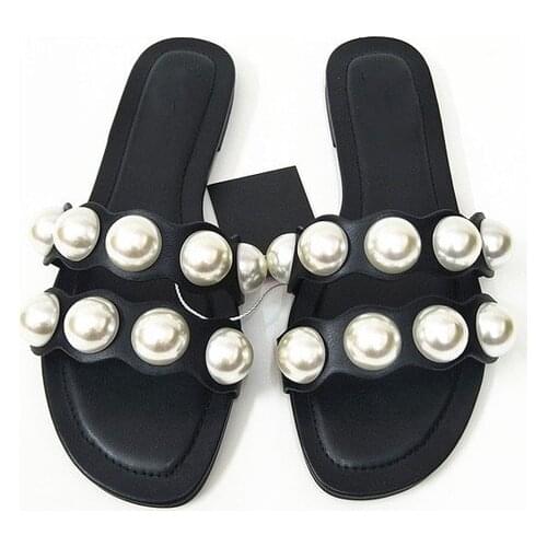 Brand shoes 2020 Fashion Flat Slippers Party shoes Fulgurant Pearl Sandals thin Belt Roman Flat Women Flip Flops Casual Beach