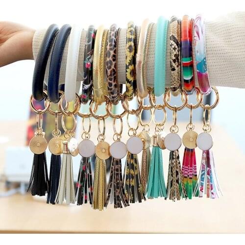 Snake Leopard Print PU Leather Tassel National Style Pendant Bracelet Leather Keychain 2020 New Fashion Women Jewelry Key Chains