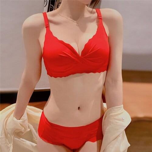 New Red Sexy Underwear Women Bra Set Thick Push Up Breathable Wireless Female Brassiere Lingerie Set For Student Outfits