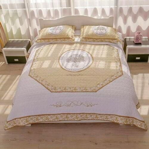 CHAUSUB Quilted Bedspreads Quilt Set 3PCS Cotton Quilts For Bed Embroidered Bed Cover Pillowcase King Queen Summer Coverlet