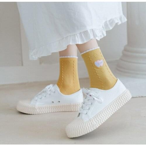 Women Socks Harajuku Female Cotton Short Socks White Heart Socks Cute Girls Students Comfortable Kawaii heart Crew Socks Femme