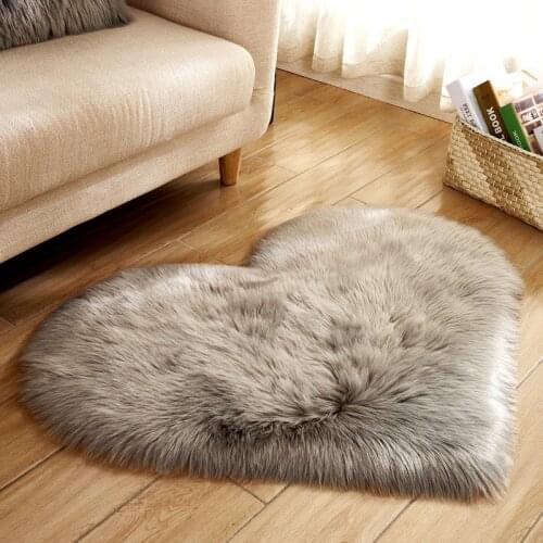 Lovely Heart-shaped Plush Area Rug for Living Room Bedroom White Pink Purple Rug Room Decor