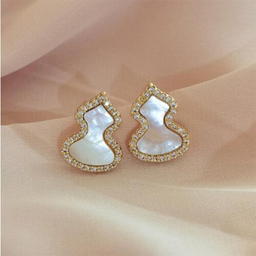 S925 Silver Ear Needle Stud Earrings Minimalist Fresh Mother Shell Zircon Brass14kGold Korea Jewelry for Women HYACINTH 2021 Hot