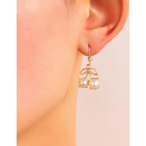 HuangTang Elegant Pearl Flower Drop Earrings for Women Trendy Crystal Cute Cherry Hanging Earrings Charming Jewelry Gift Brincos