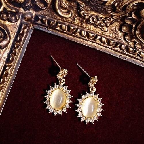 2021New Vintage Round Marble Opal Stone Stud Earrings Women Fashion Temperament Gold Ear Stud Circle Pearls Cute Jewelry