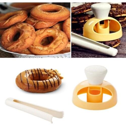 Kitchen Plastic Donut Mold Cake Mold Baking Bakeware Desserts Bread Cutter Maker Kitchen Dining Bar Cake Tools Dropshipping 2021
