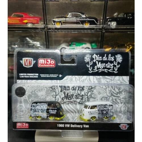 NEW M2 machines 1/64 scale 1960 VW DELIVERY VAN TURTLE WAX limited Collection diecast simulation model car