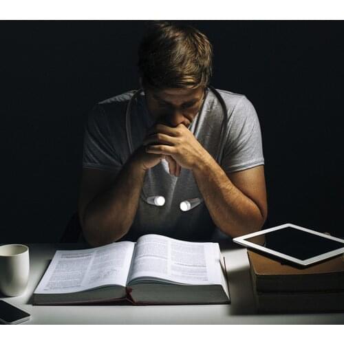 LED Neck Reading Light 3 Brightness Levels Rechargeable Flexible Arm Book Lamp Handsfree Energy-saving Travel Bedroom