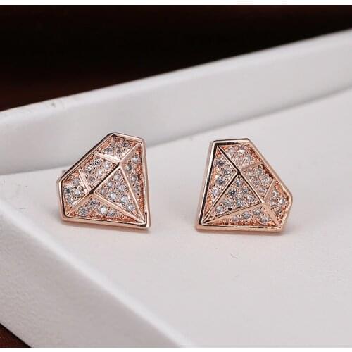 DE064 Exquisite Fashion Elegant 4A Zircon 3D Stud Earrings Girlfriend Gift Party Banquet Woman Jewelry Earrings 2021