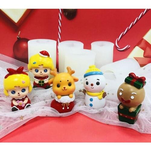 Christmas Gingerbread Man Elk Mold Silicone Chocolate 3D Dimensional Snowman Baking Mold Home Kitchen Fondant Cake Baking Tool