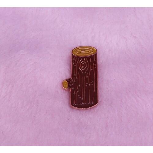 Twin Peaks inspired log brooch Agent Cooper I do not judge popular TV fandom decor