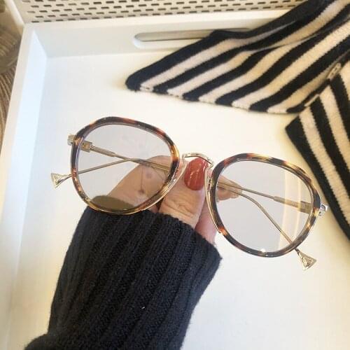 2021 new cats Eye Sunglasses retro Street Photo holiday Style Sunglasses mens and womens blue light optical flat lens frames