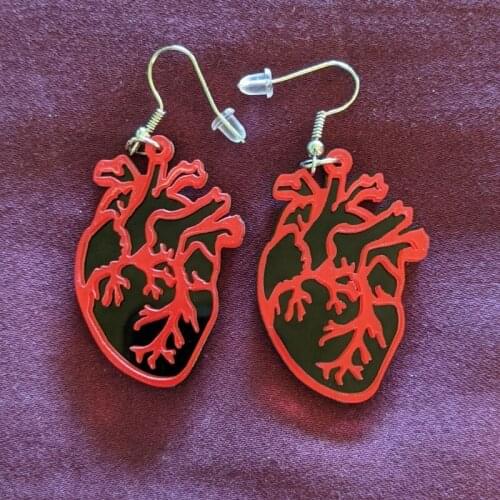 2021 New Exaggerated Beating Heart Red Black Acrylic Earring for Women Cool Punk Geometric Dangle Earrings Fashion Jewelry