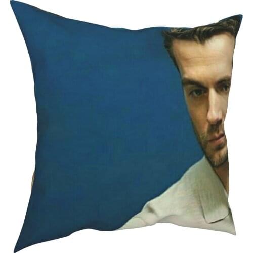 Warrior Tom hardy decorative cushion cover figure cushion cover 45 cm linen pillow residential culture