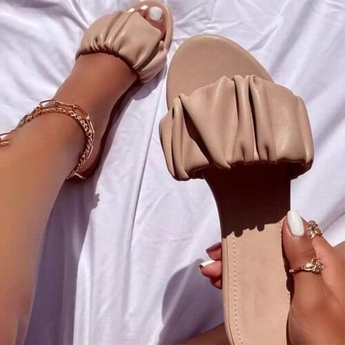 Summer 2021 Women Sandals Slippers Pleated Flip Flop Casual Beach Square Open Toe Shoes Outdoor Slippers Hot Female Soft Slides