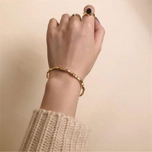 Miuoxion Wholesale New Fashion Bohemia Jewelry Upbito bumpy open high-end bracelet for Women feature namour Charm Gift