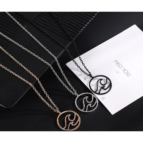 Fashion Round Beach Nautical Surfing Waves Pendant Necklace for Women Simple style Ocean Life Jewelry Birthday Gifts