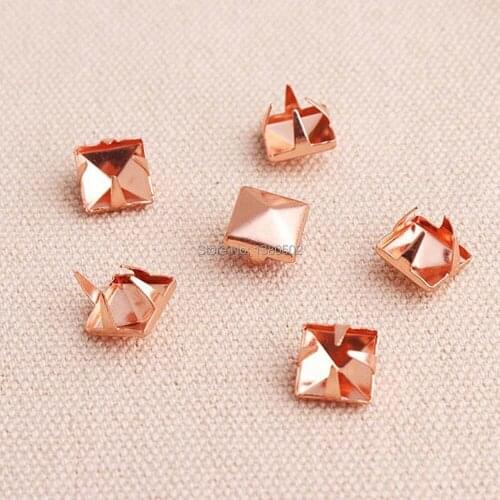 50pcs /lot rose gold color metal garment rivets Claw nail Decorative Rivet for Clothes bag