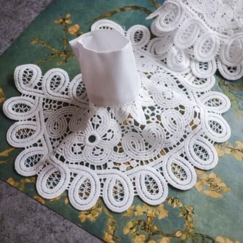 1Pair Vintage Detachable Flare Sleeve Hollow Out Embroidery Floral Lace Fake Cuffs Sweater Decorative