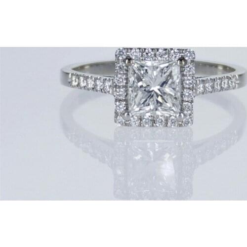 2.0 CARAT Princess Cut Moissanite Center Stone Engagement Halo Ring Square Ring Fine Jewelry14K White Gold For Wedding Gift