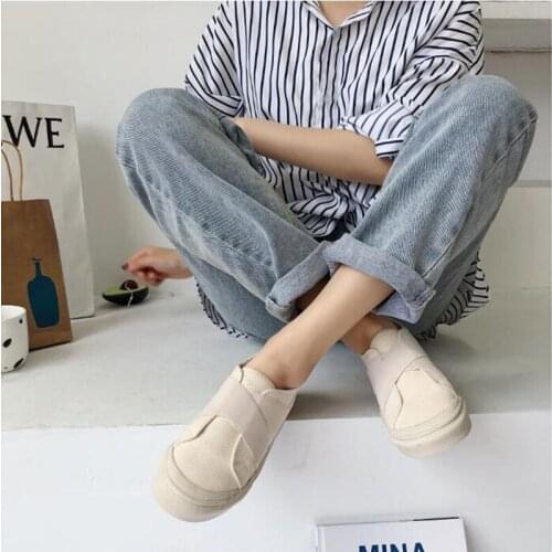 2021 spring new female Korean retro style simple and generous pedal lazy canvas shoes