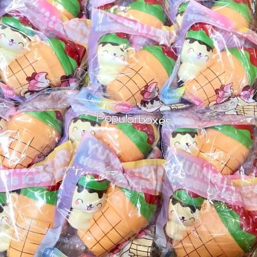 Creamiicandy yummiibear hugging ice cream squishy