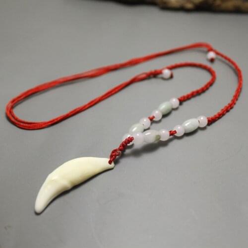 2021 womens mascot Necklace White Tooth Pendant torque adjustable red rope chain jewelry