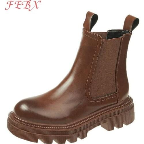Women Boots Female Slip-On Platform Non-Slip Ankle Boots Ladies Fashion Chelsea Shoes Winter Outdoor Shoes Womens Footwear New
