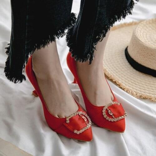 18 years in early spring the new sexy stilettos 43 pointed high-heeled shallow article 40-18118 single shoes