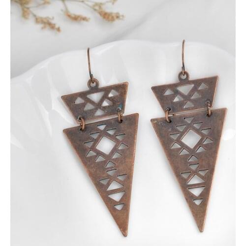 Triangle Cutout Geometric Pendant Earrings Vintage Carved Arrow Bronze Fashion Charm Earrings Bohemian Country Holiday Gifts