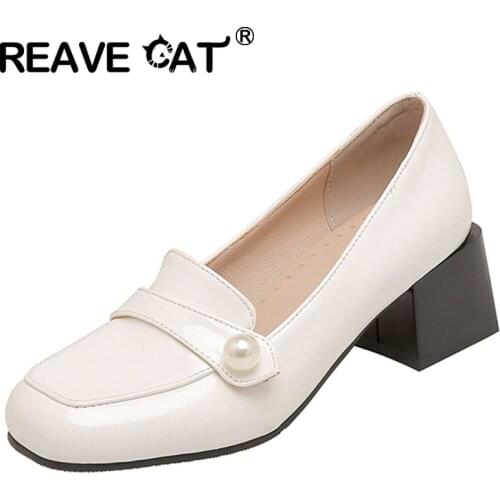 REAVE CAT New 2021 Women Pumps Square Toe 5cm Block Heels Patent Leather Slip-On Pearl Classic Soft Comfy Big Size 32-46 A3713