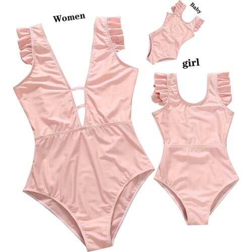 Family Look Swimsuit 2021 Family Matching Swimwear Mommy And Me Swimsuit Bikini Set Summer Beach Holiday Mom Daughter Clothes