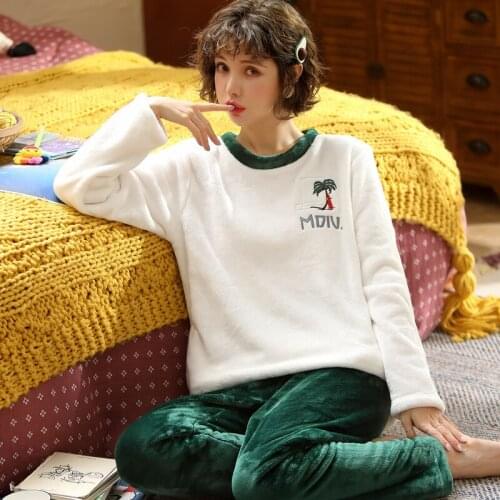 Women Winter Coral fleece Soft Pajamas Set Warm Full Length Sleepwear Pijama Korean Pink Flower Home Nightwear Pyjamas MSJ05