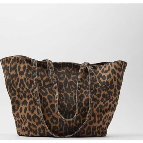 Hot Fashion 2021 New shopping bag leopard print fabric large capacity commuter One Shoulder Tote Bag