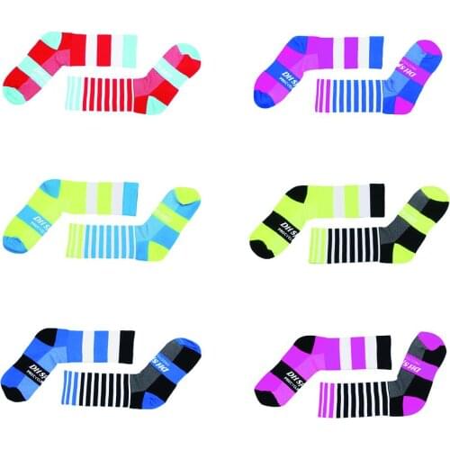 2019 New Style Cycling Socks Running Riding Bicycle Sports Socks Wear Socks and Four Compression in one pair different color