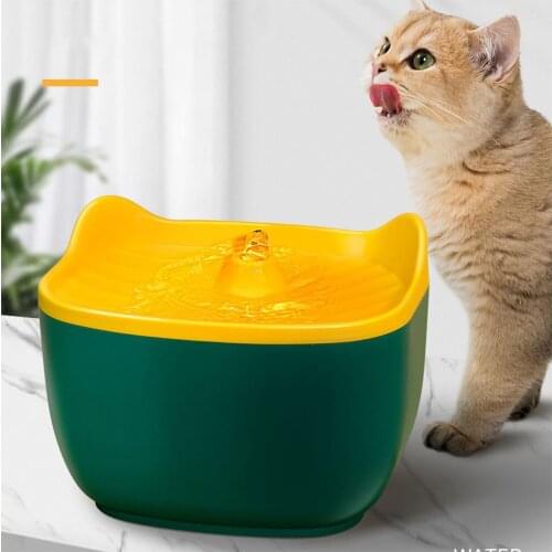 2.5L Pet Dog Cat Water Fountain Automatic Water Feeder Dispenser Container Pet Drinking Fountain Dispenser