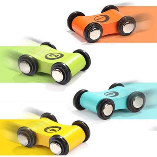 2pcs/set Wooden Childrens Slide Car Trolley Track Slide Car Inertia Pull Back Glider Toy Mini Car