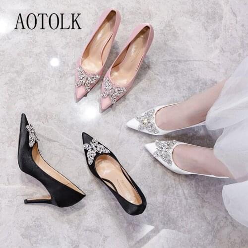 Women High Heels Shoes Silk Pumps Woman Butterfly Metal Decoration Branded Summer Luxury Microfiber Party Wedding Shoes 2020 New